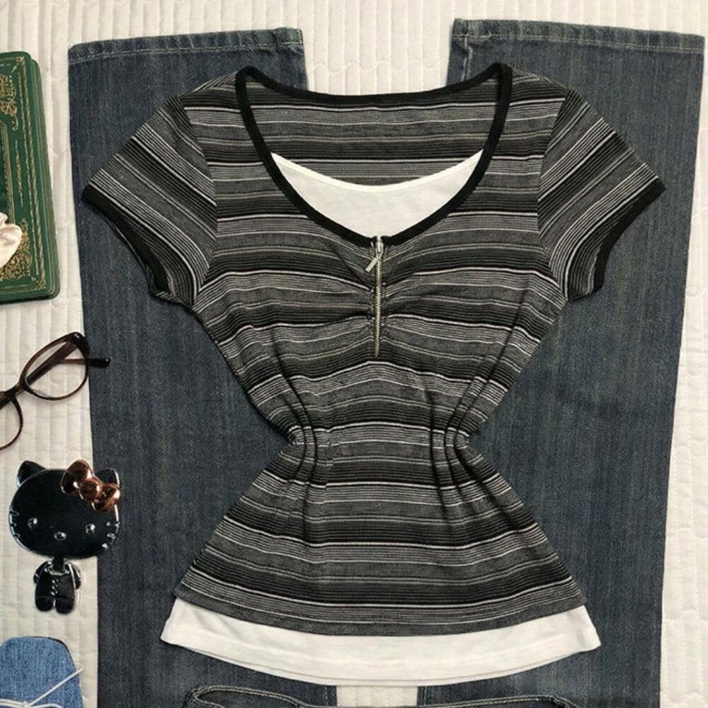 Gray Stripe Patchwork Slim Casual Short Sleeve Tee - image 1